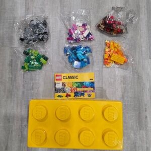 LEGO Classic 10696 Creative Building Box w Storage Case Sealed Bags